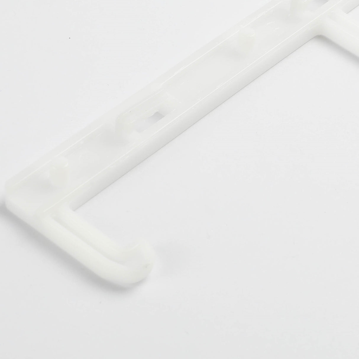 GE WB05X10009 Genuine OEM Microwave Door Latch.