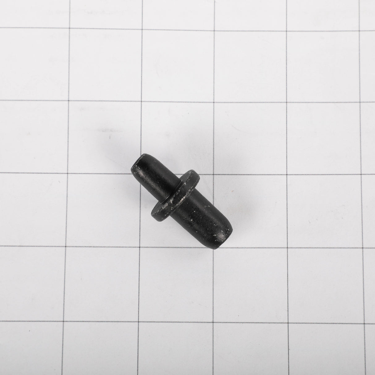 GE WR02X27092 Genuine OEM Pin Hinge Bottom