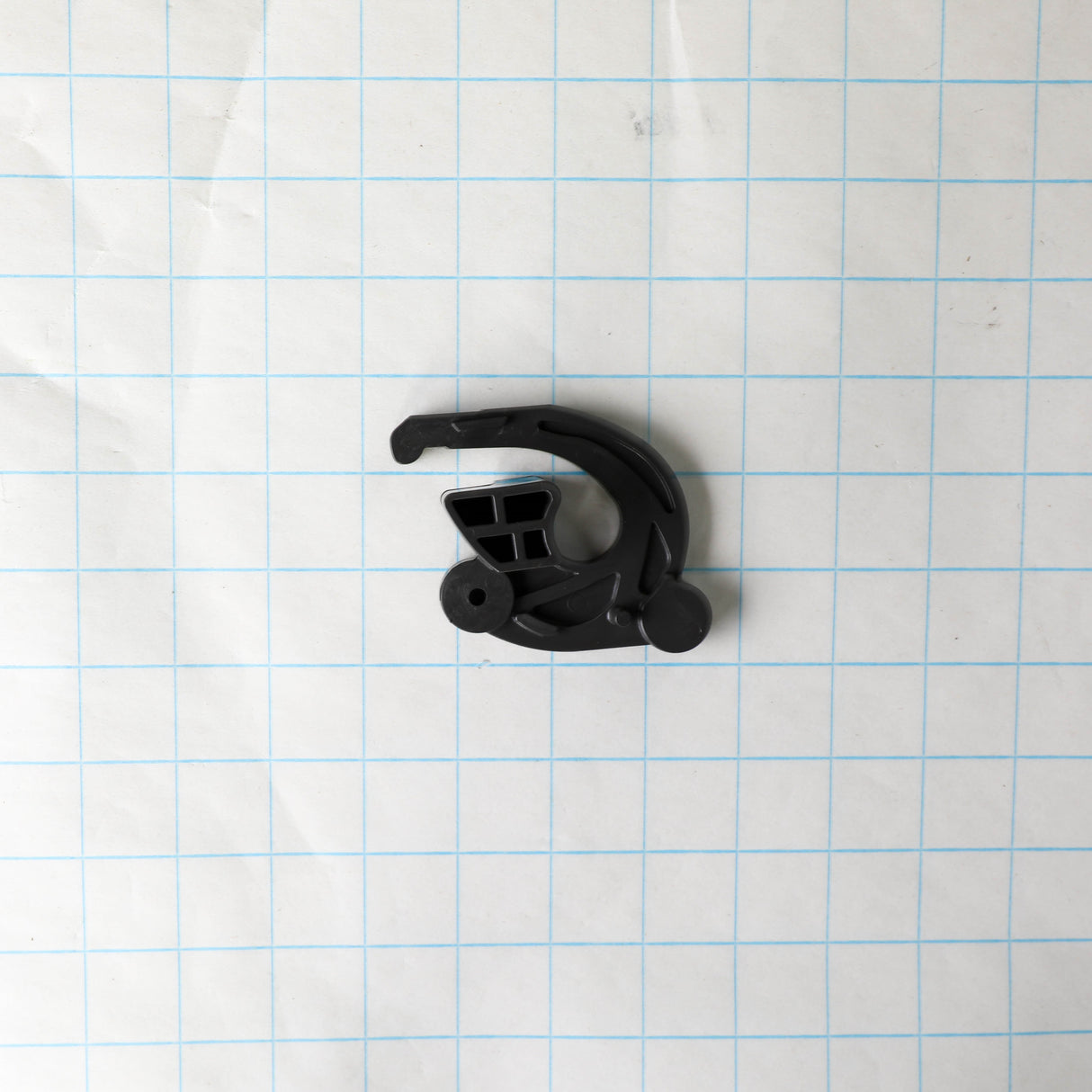 GE WR11X46105 Genuine OEM Door Closure Lh