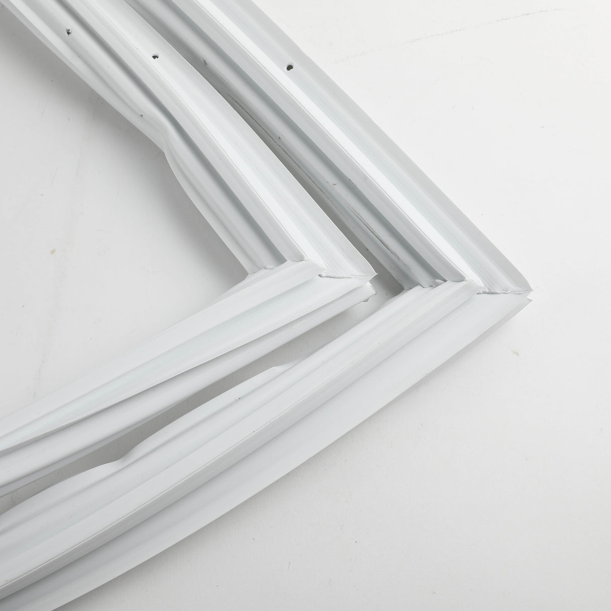GE WR14X31094 Genuine OEM White Fresh Food Door Gasket 22