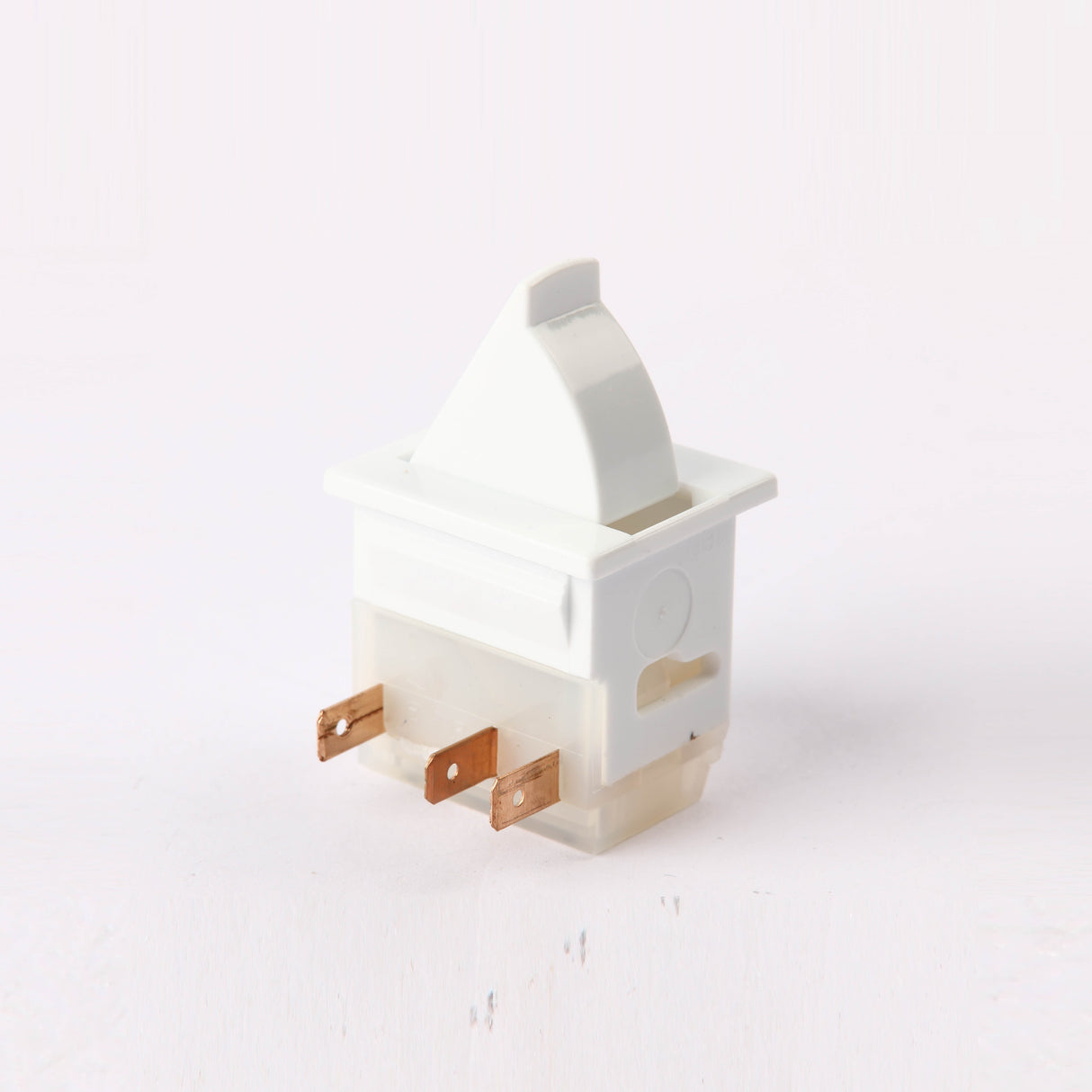 GE WR23X32618 Genuine OEM Light Switch