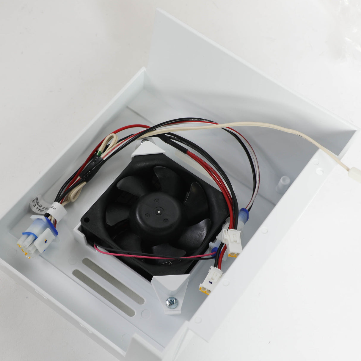 GE WR31X20917 Genuine OEM Qc Housing Asm Kit