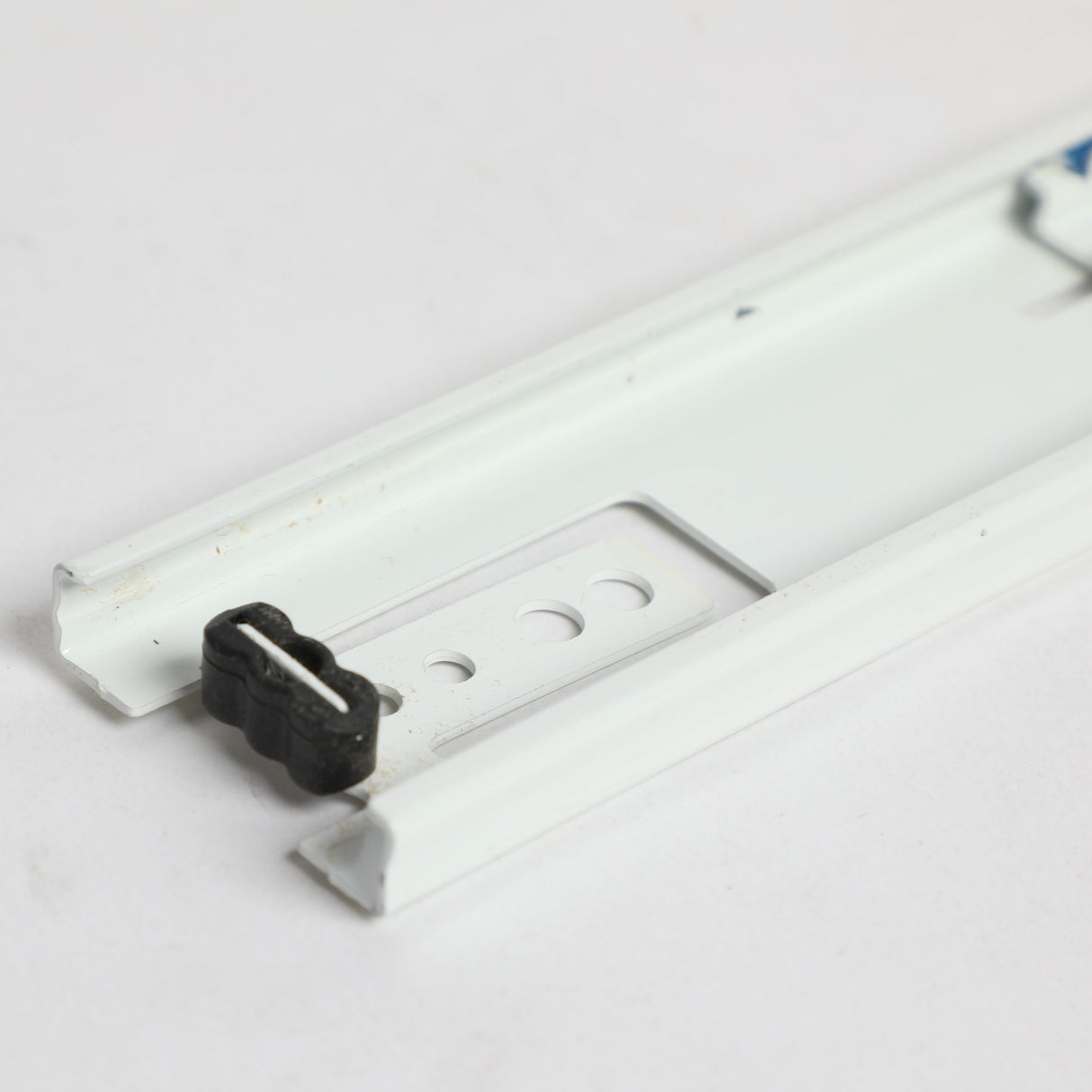 GE WR72X10189 Genuine OEM Fz Slide Asm Rh