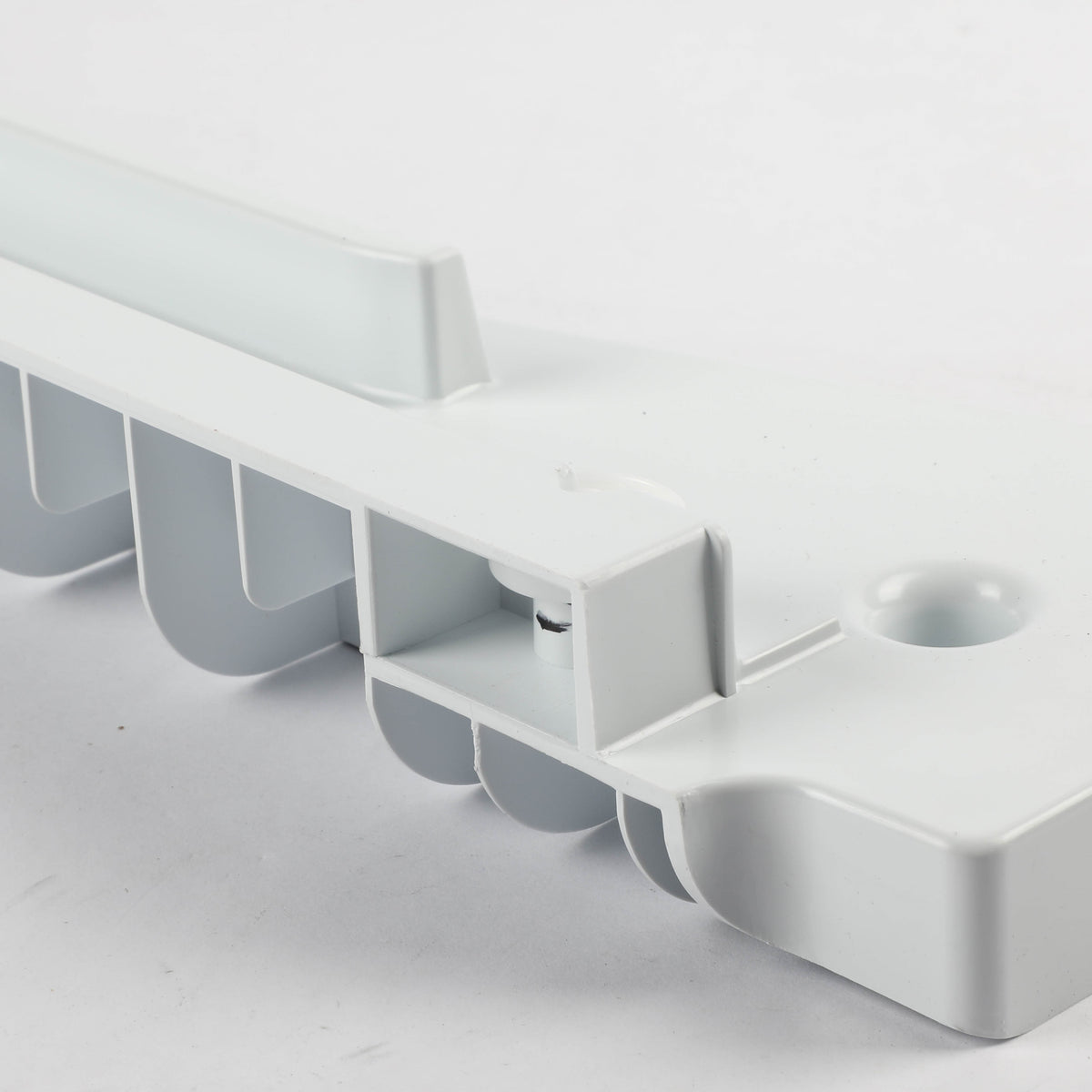 Samsung DA97-13128A Genuine OEM Assembly Rail Pantry R