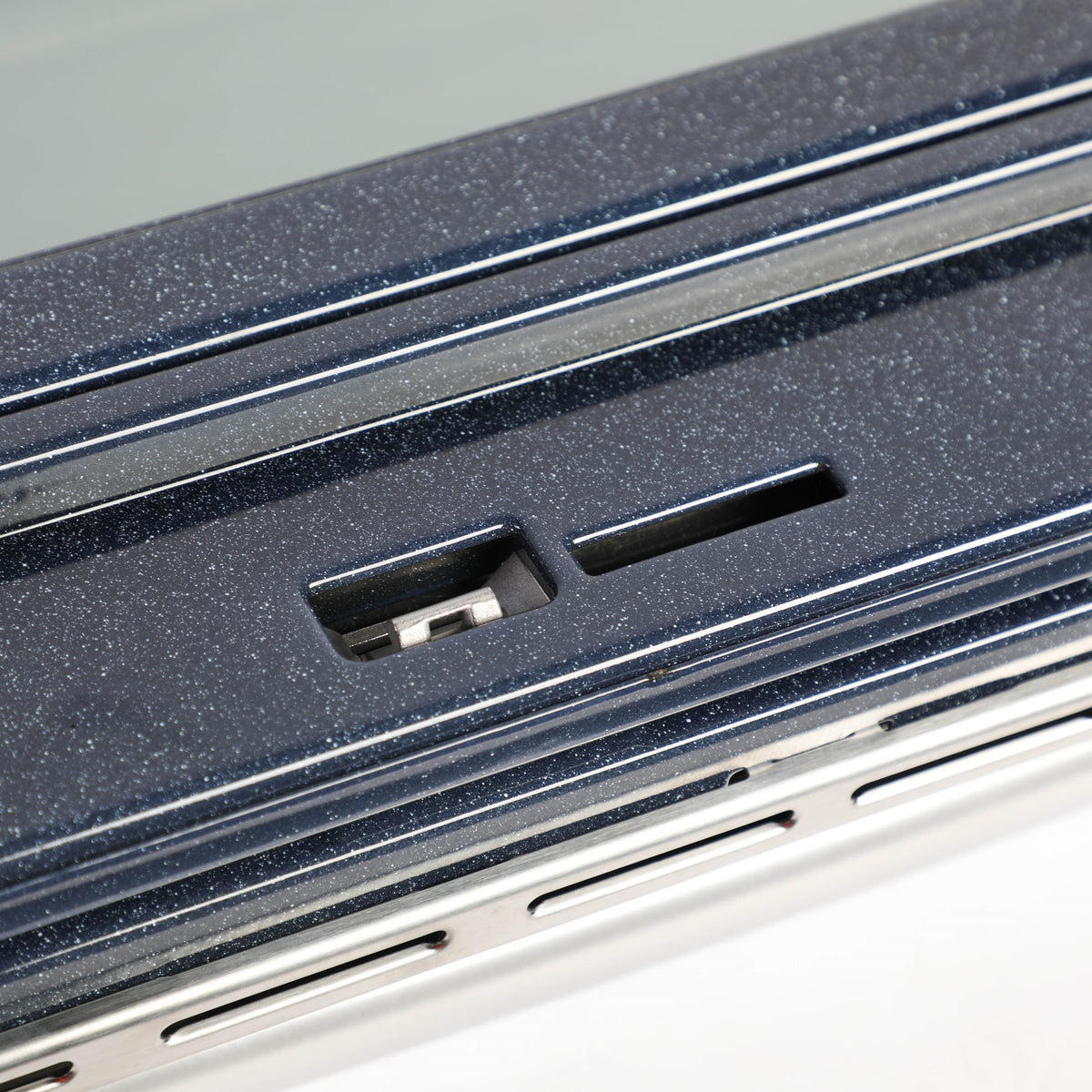 Samsung DG94-01123N Genuine OEM Assembly Door