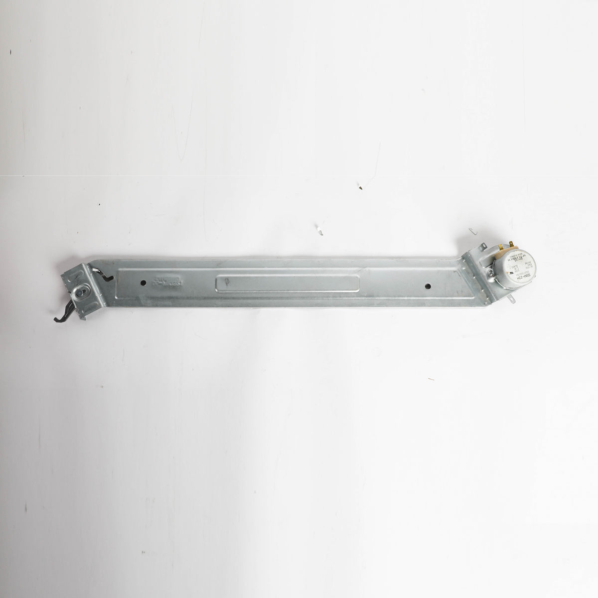 Samsung DG94-01334C Latch Body Genuine Original Equipment Manufacturer (OEM) Part