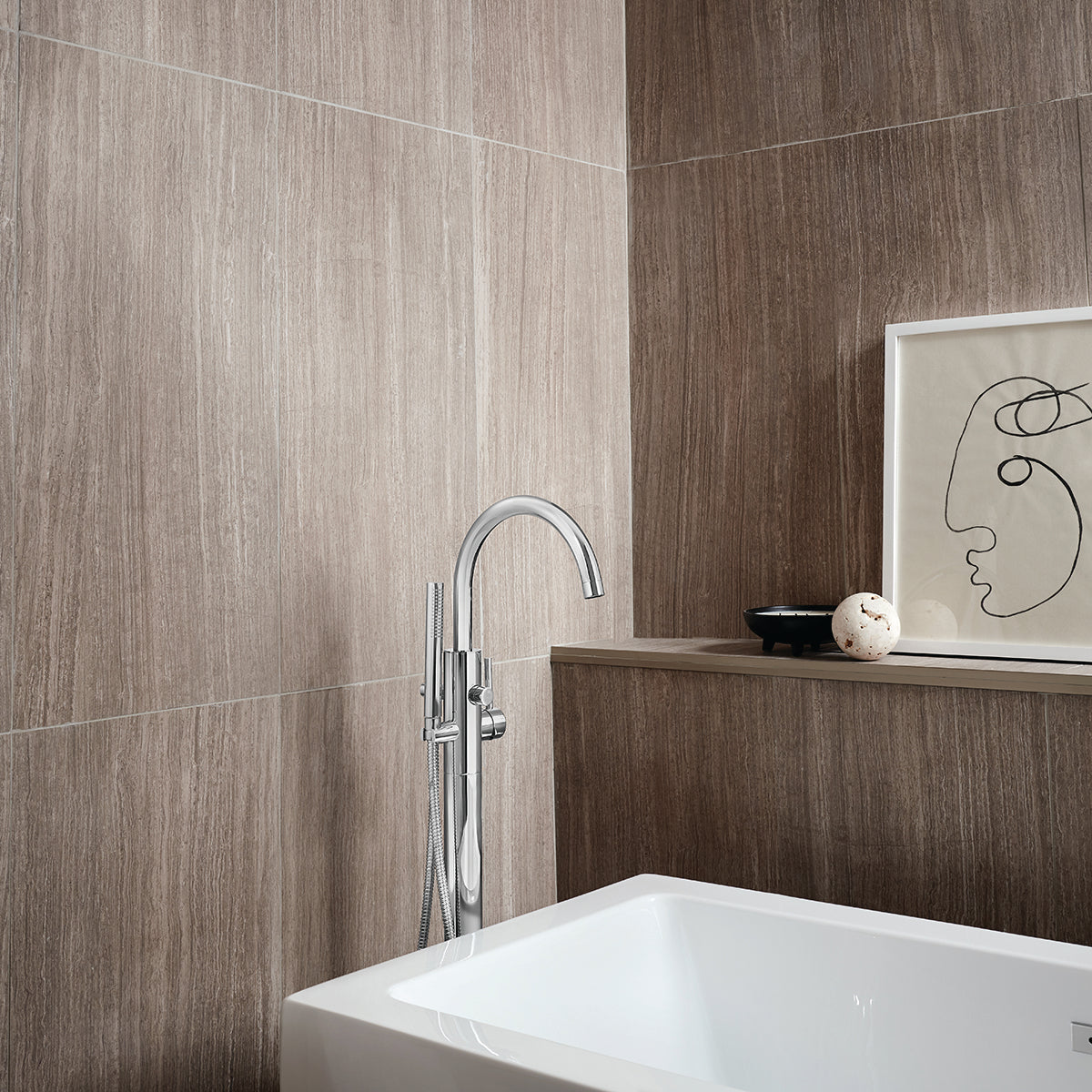 Lucid SB-3132 One Handle Roman Tub Filler