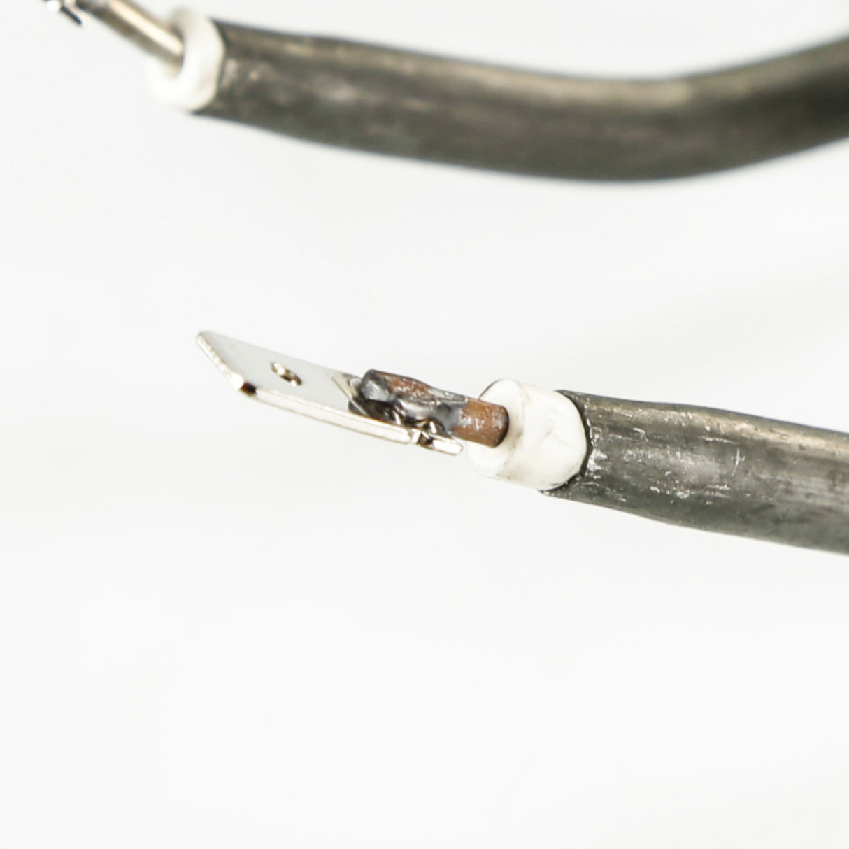 GE WB44T10016 Genuine OEM Element Bake