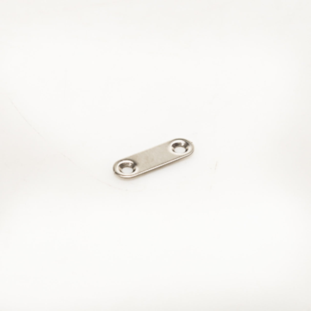 GE WE1M569 Genuine OEM Strike Plate