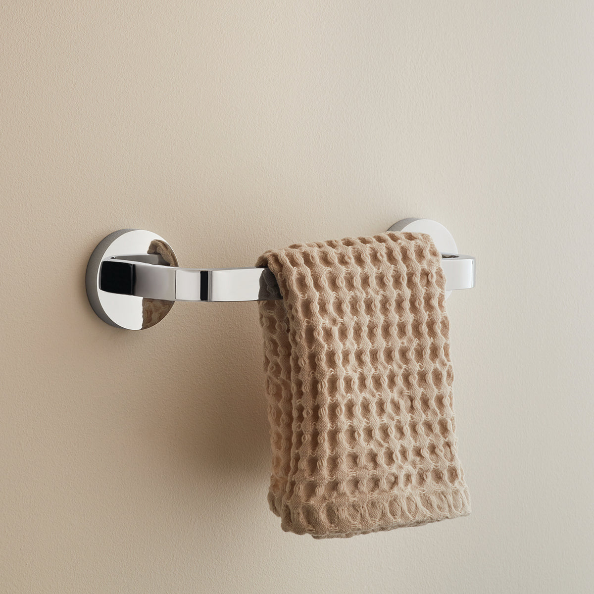 Vector SA-2704 Hand Towel Bar