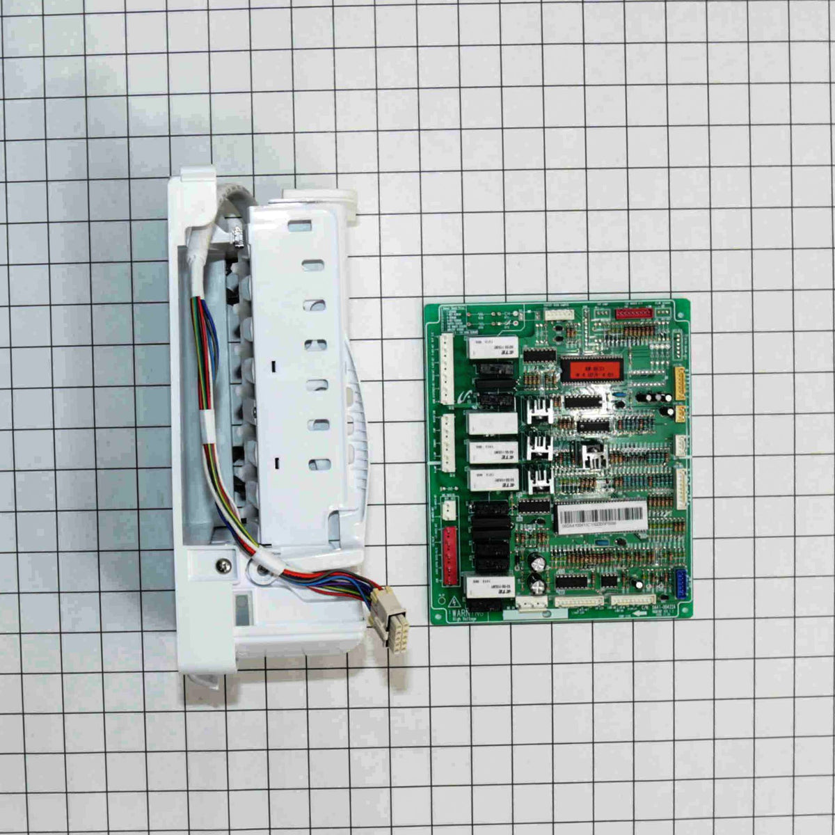 SAMSUNG OEM DA81-01421A DA8101421A ICE MAKER ASSEM