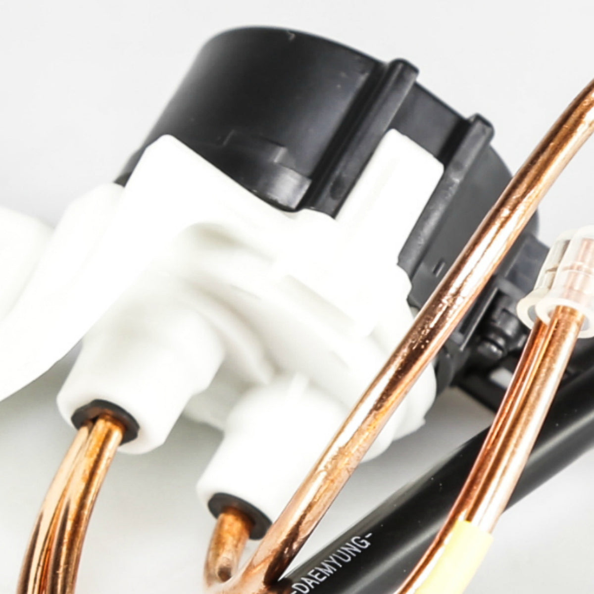 Samsung DA97-07070A Genuine OEM Valve Step