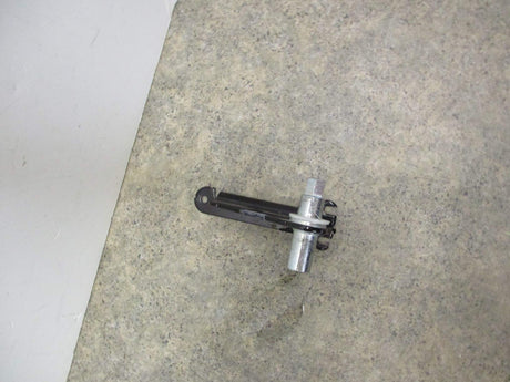 Frigidaire 240313803 Center Hinge Bracket