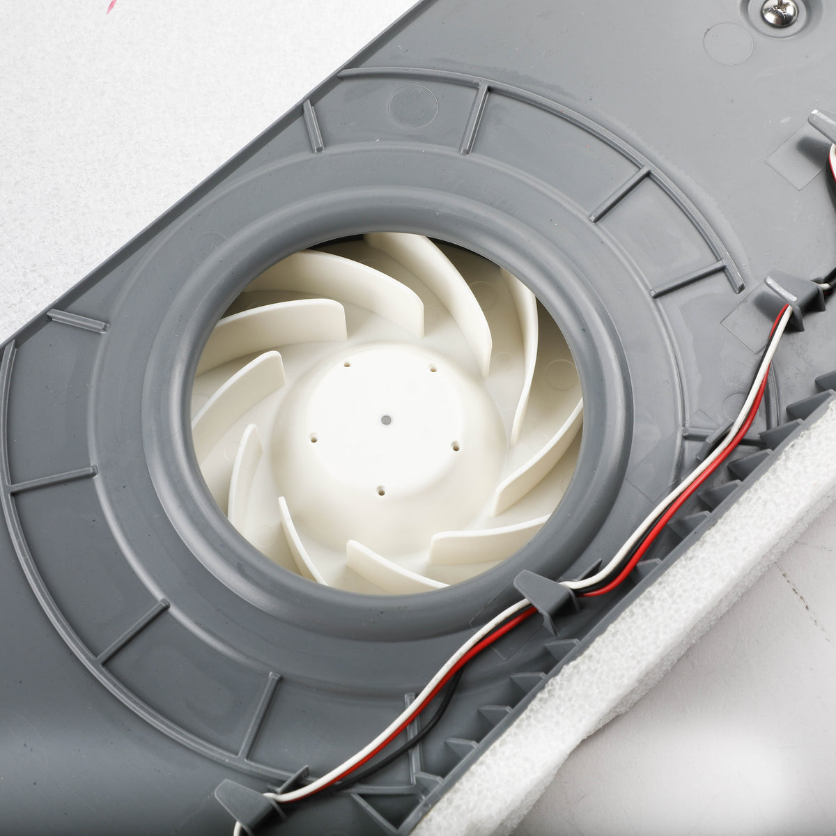 Samsung DA97-21002A Refrigerator Freezer Evaporator Cover + Fan Assembly