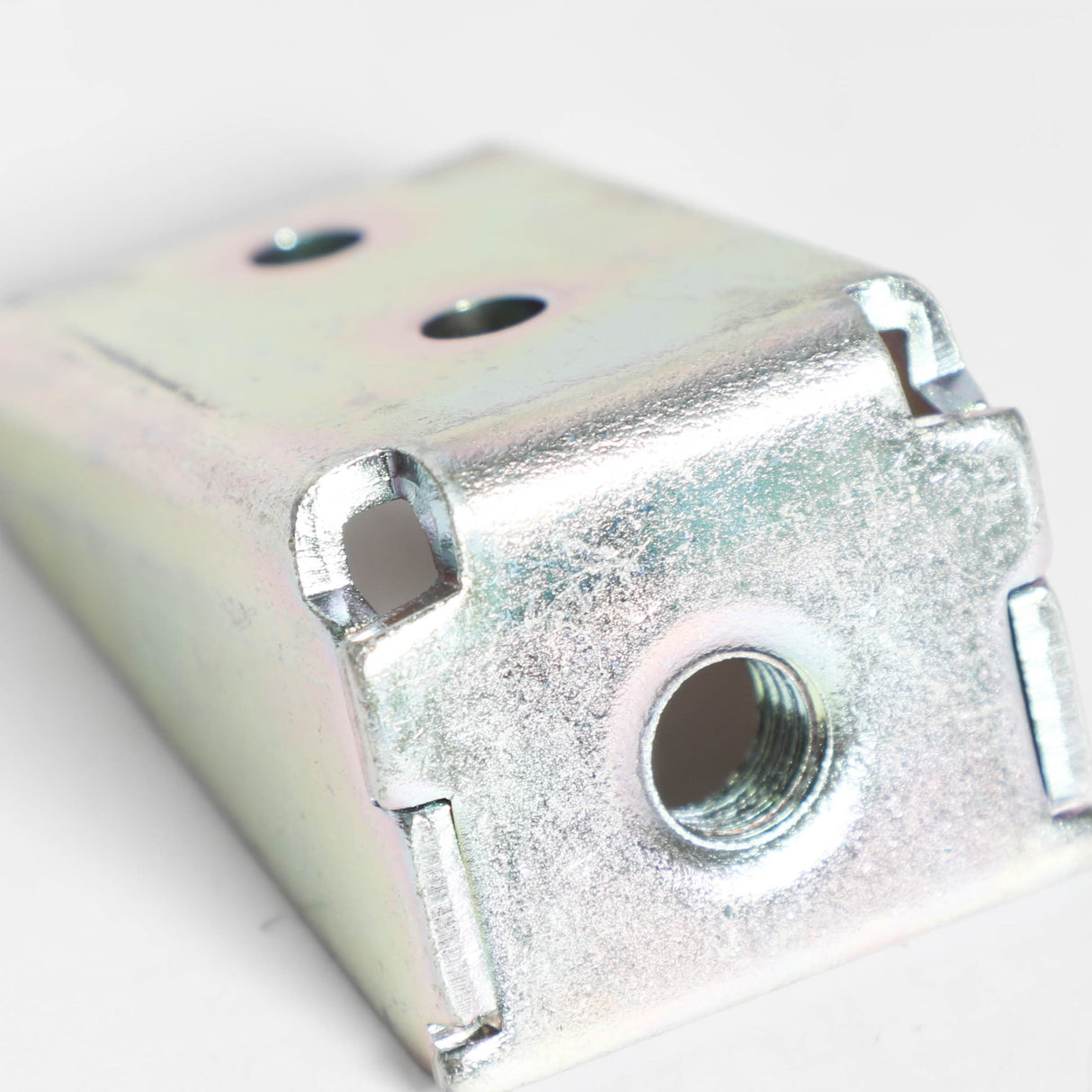 GE WR02X32831 Genuine OEM Leveler Bracket