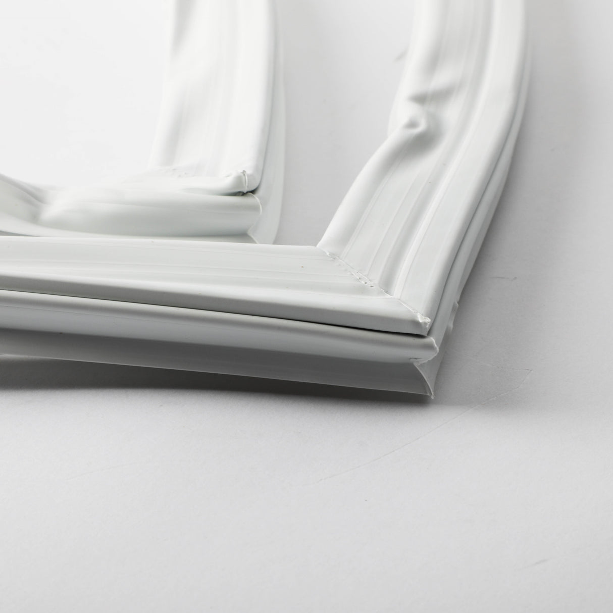 GE WR14X29372 Genuine OEM Refrigerator Door Gasket White