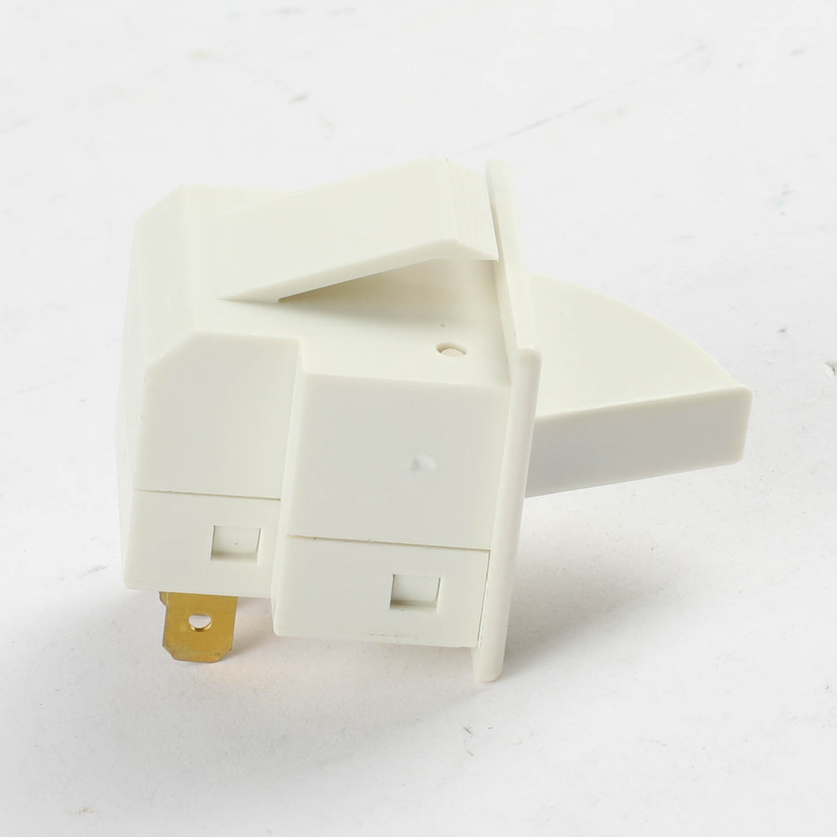 GE WR23X25635 Genuine OEM Switch Light