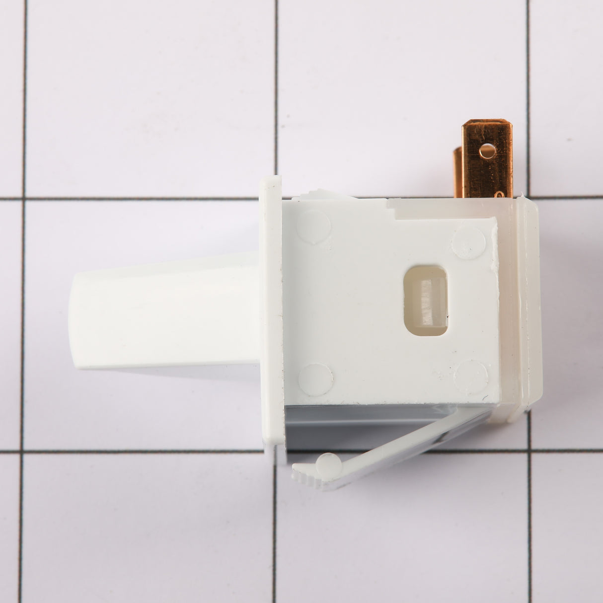 GE WR23X32649 Genuine OEM Light Switch