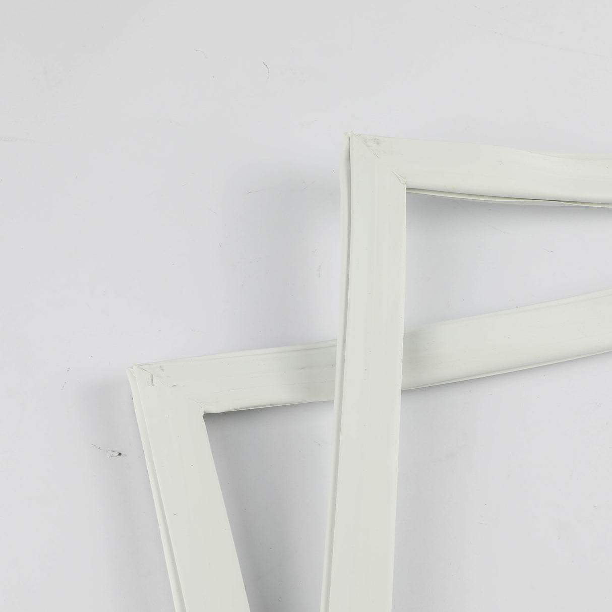 GE WR24X10302 Genuine OEM Gasket Door Fz