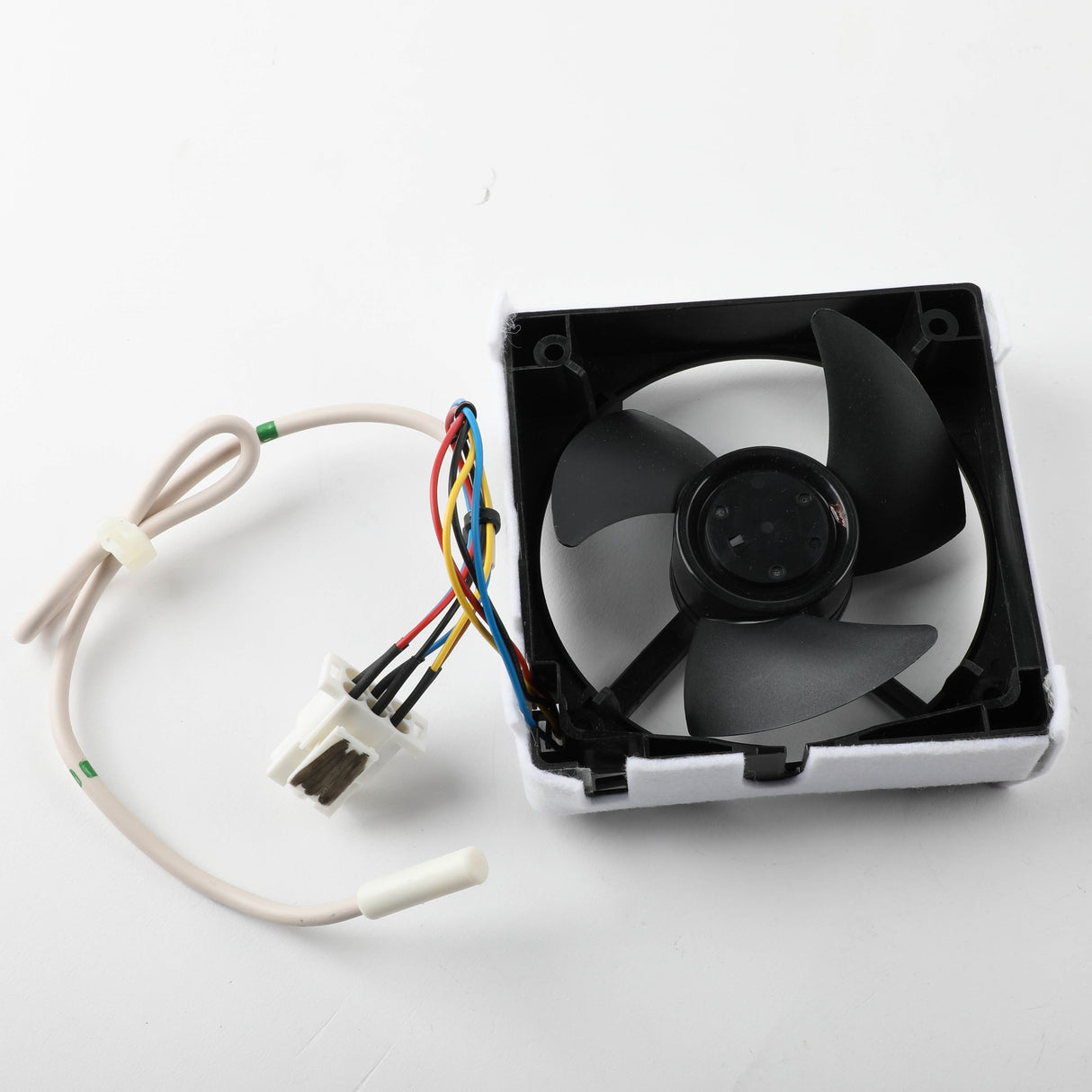 GE WR60X35669 Genuine OEM Freezer Fan W/ Felt