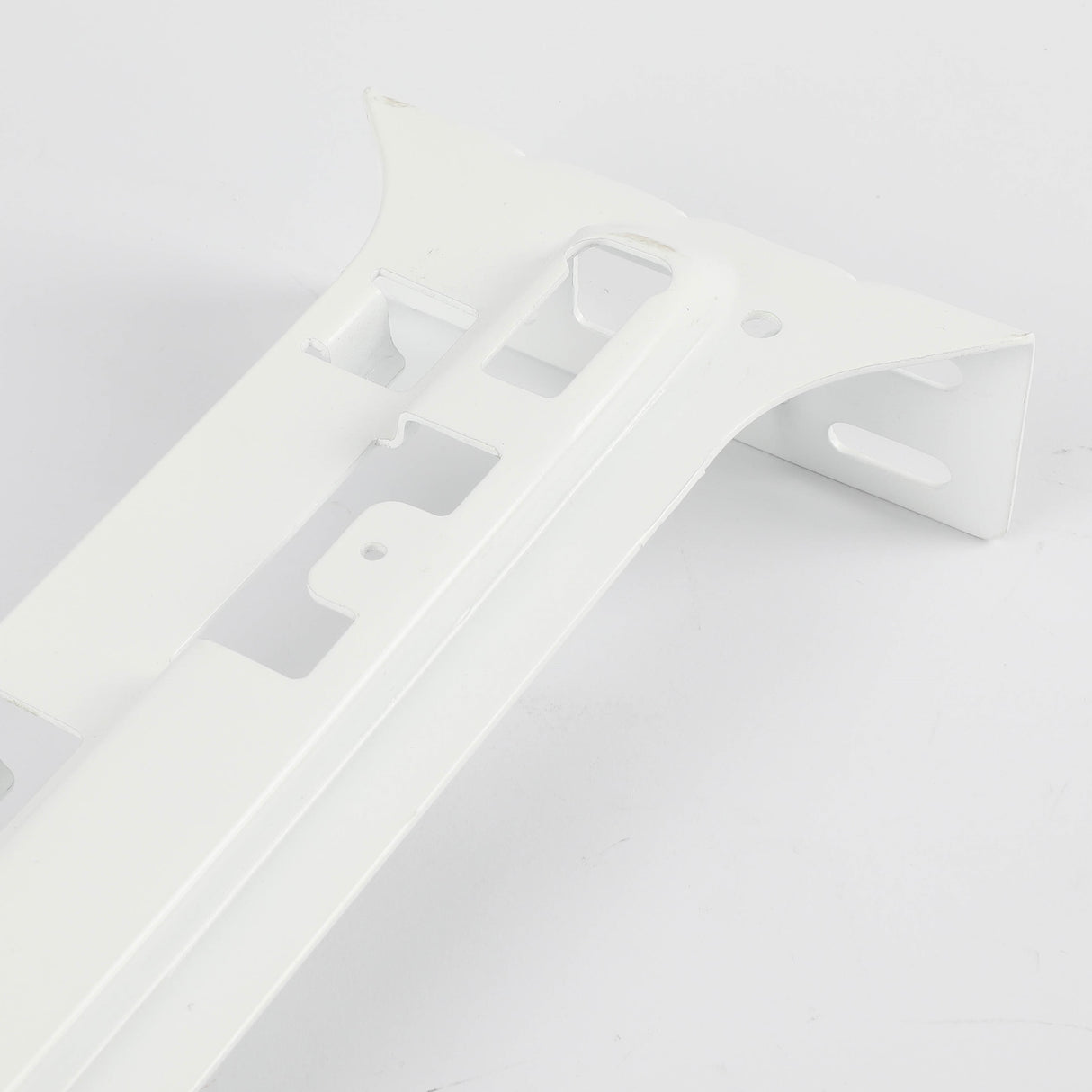 GE WR72X10299 Genuine OEM Bracket Lower