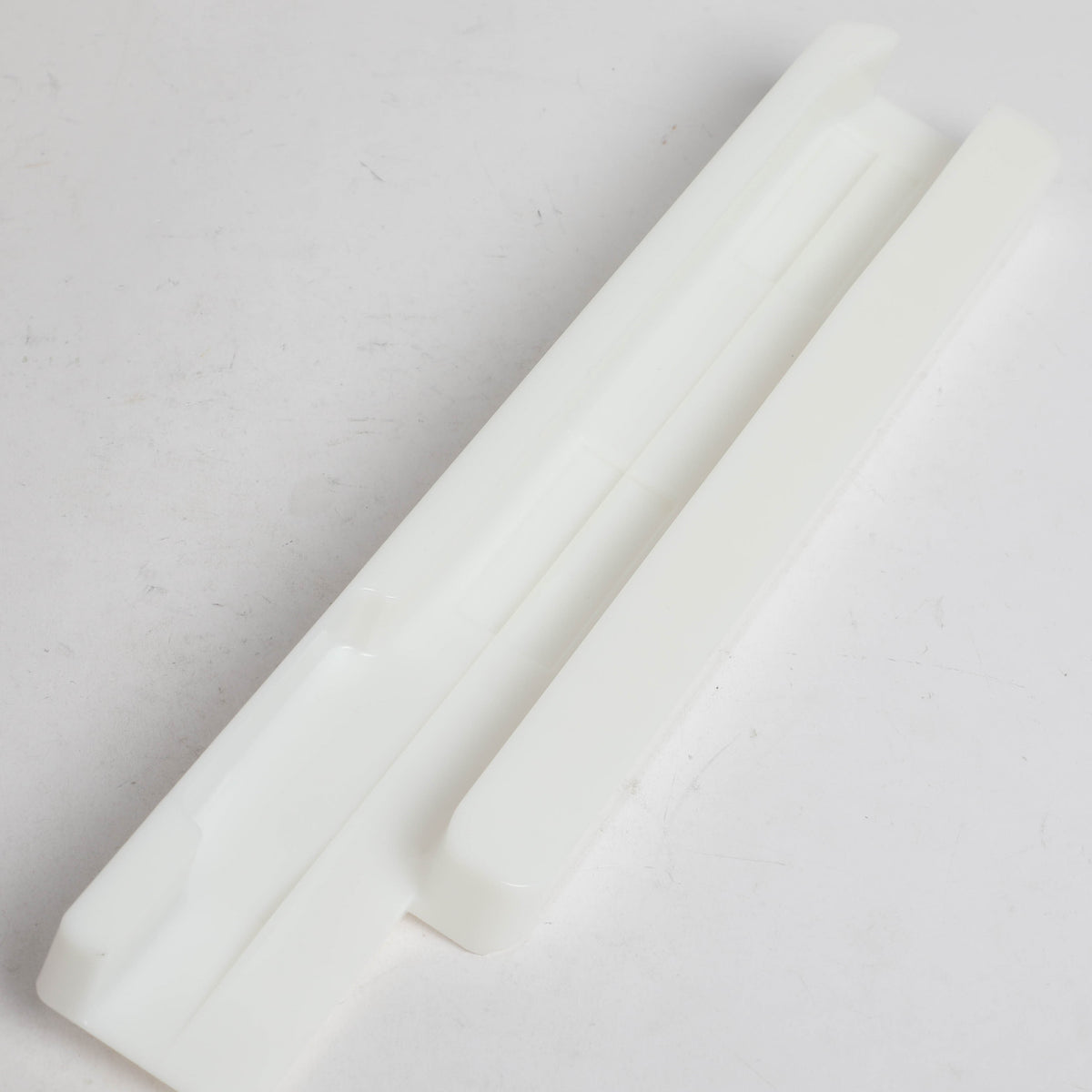 Samsung DA61-09208A Genuine OEM Rail Fre Up Left
