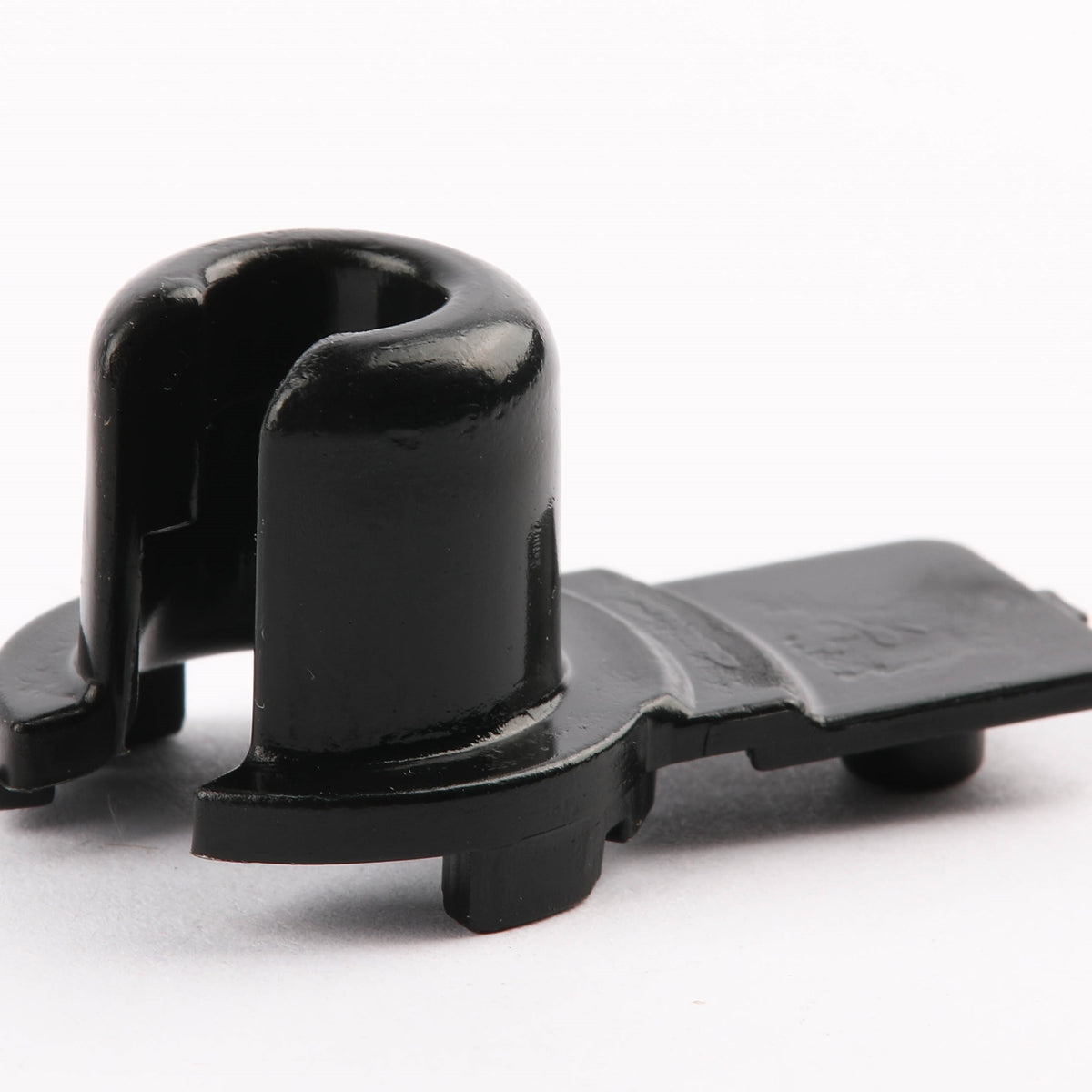 Samsung DA63-09856A Genuine OEM Grommet Hinge Low