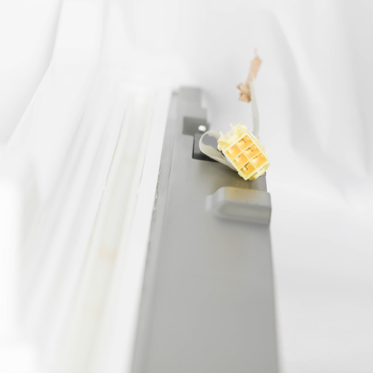 Samsung DA82-02752A Genuine OEM Assembly Door Foam Ref In