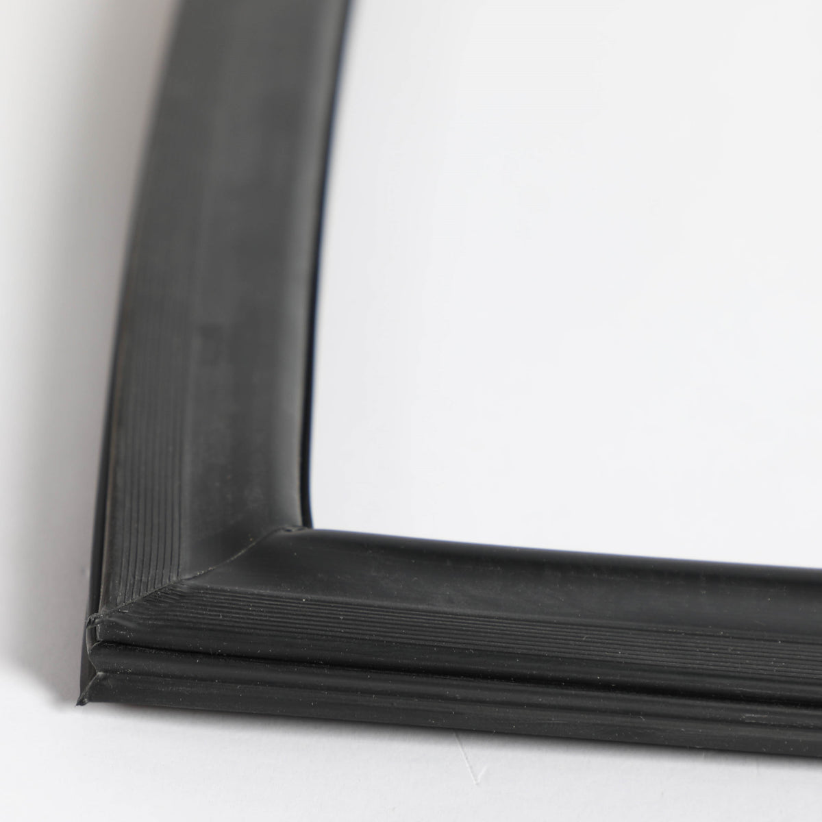 Samsung DA97-13015B Genuine OEM Assembly Gasket Door Ref