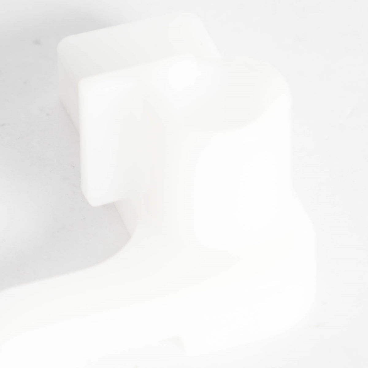 Samsung DD61-00576A Genuine OEM Bracket Low Right