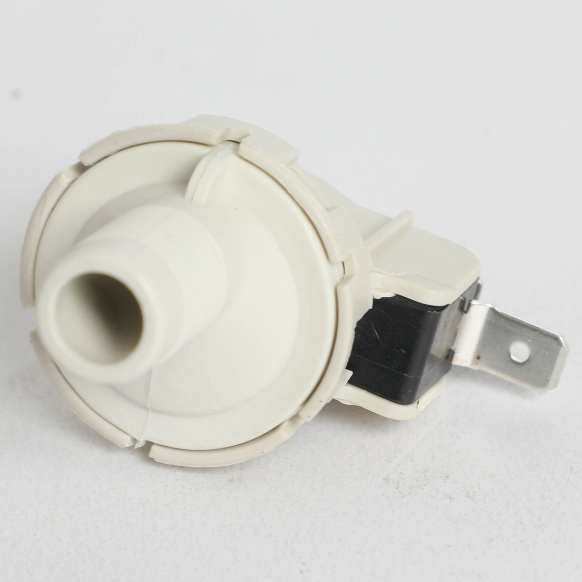 Samsung DD81-02317A Genuine OEM Pressure Sensor
