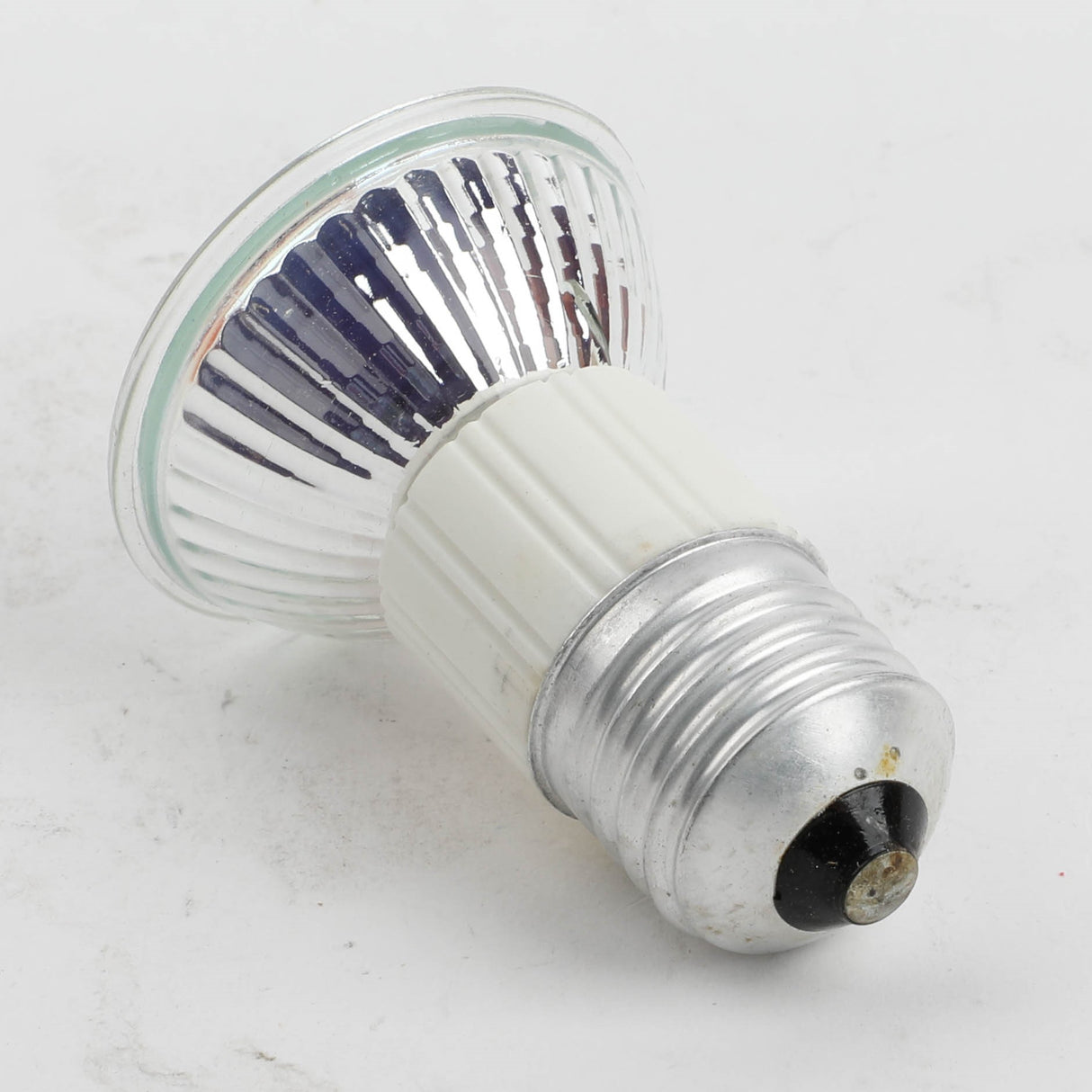 GE WB08X34831 Genuine OEM Halogen Light Bulb