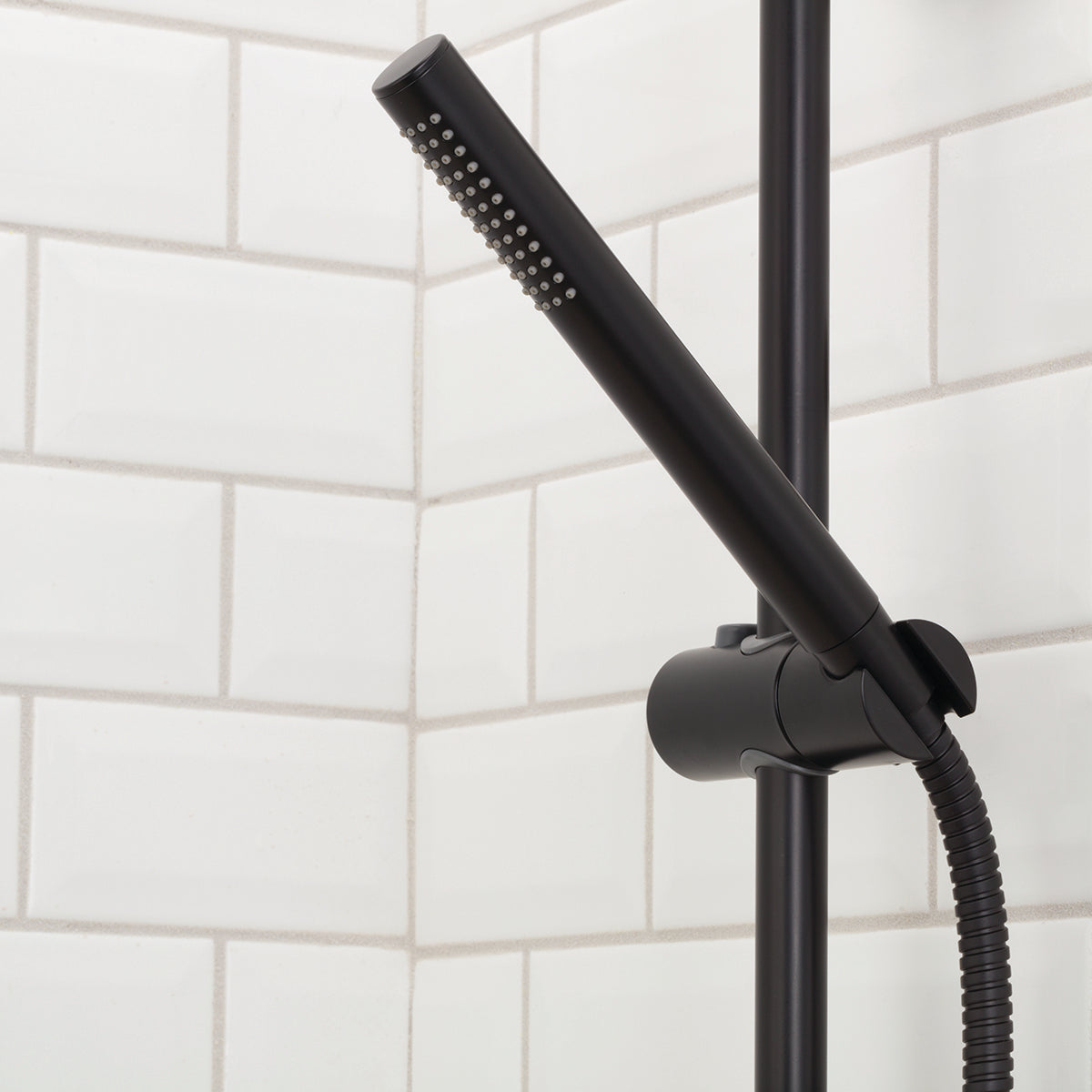Speakman Neo S-2762-MB Rain Shower Head Matte Black Finish - 2.5 GPM