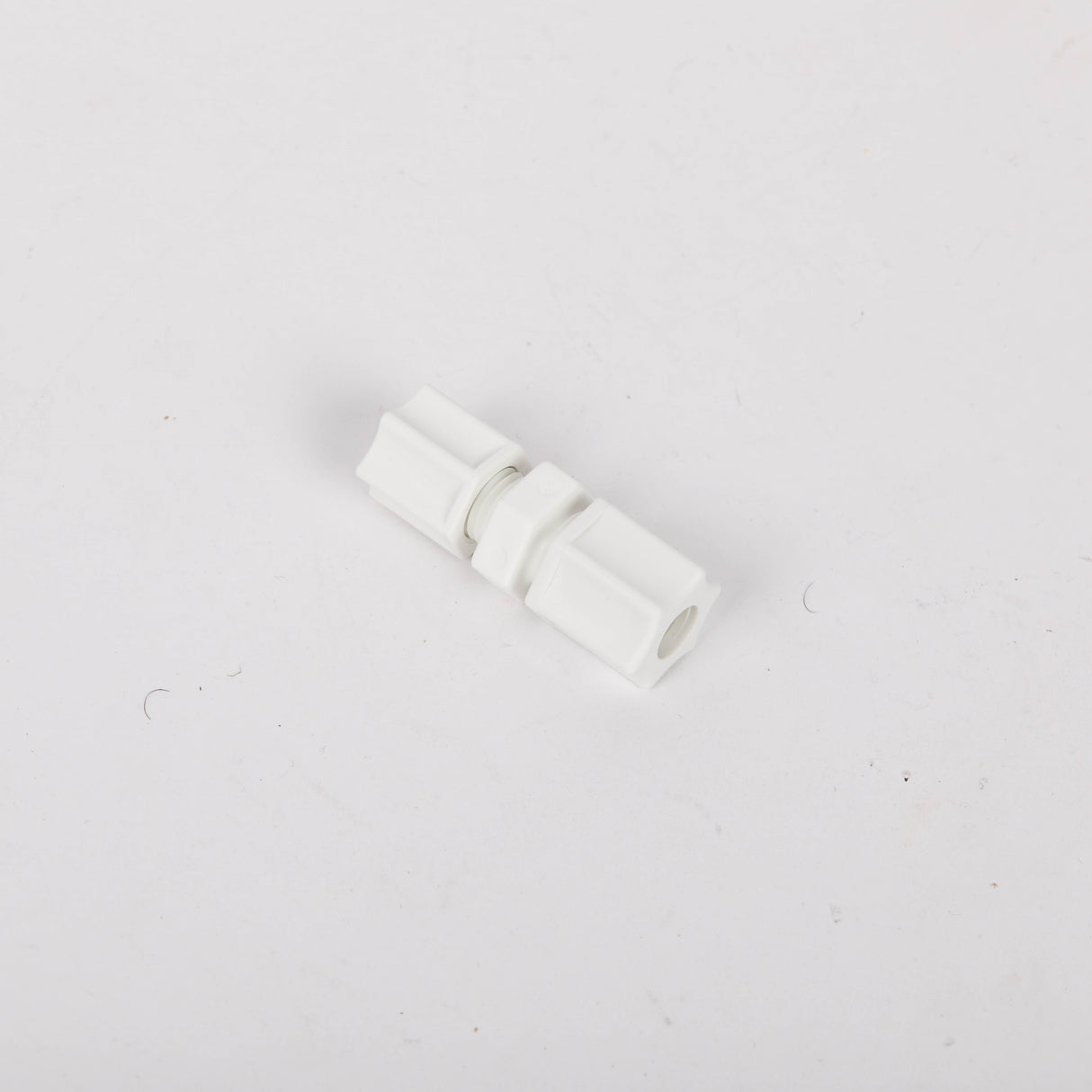 Whirlpool WP4318044 Genuine OEM Connector