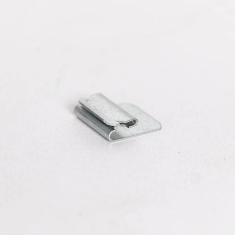 Whirlpool WP8273564 Genuine OEM Clip
