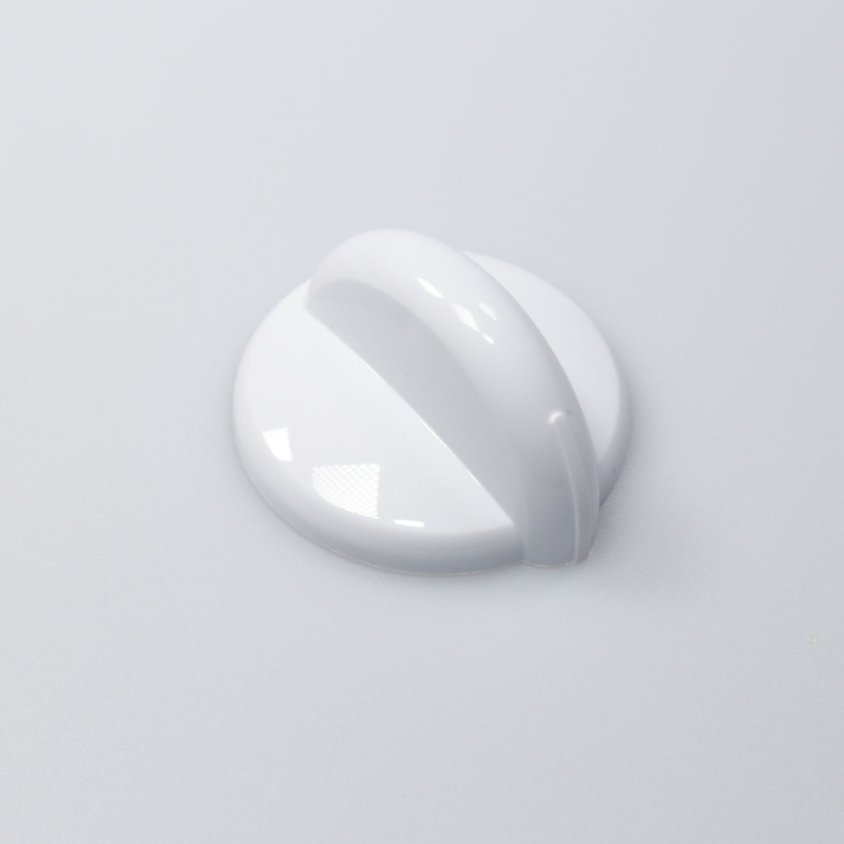 GE WB03T10207 Genuine OEM Range Control Knob - White.