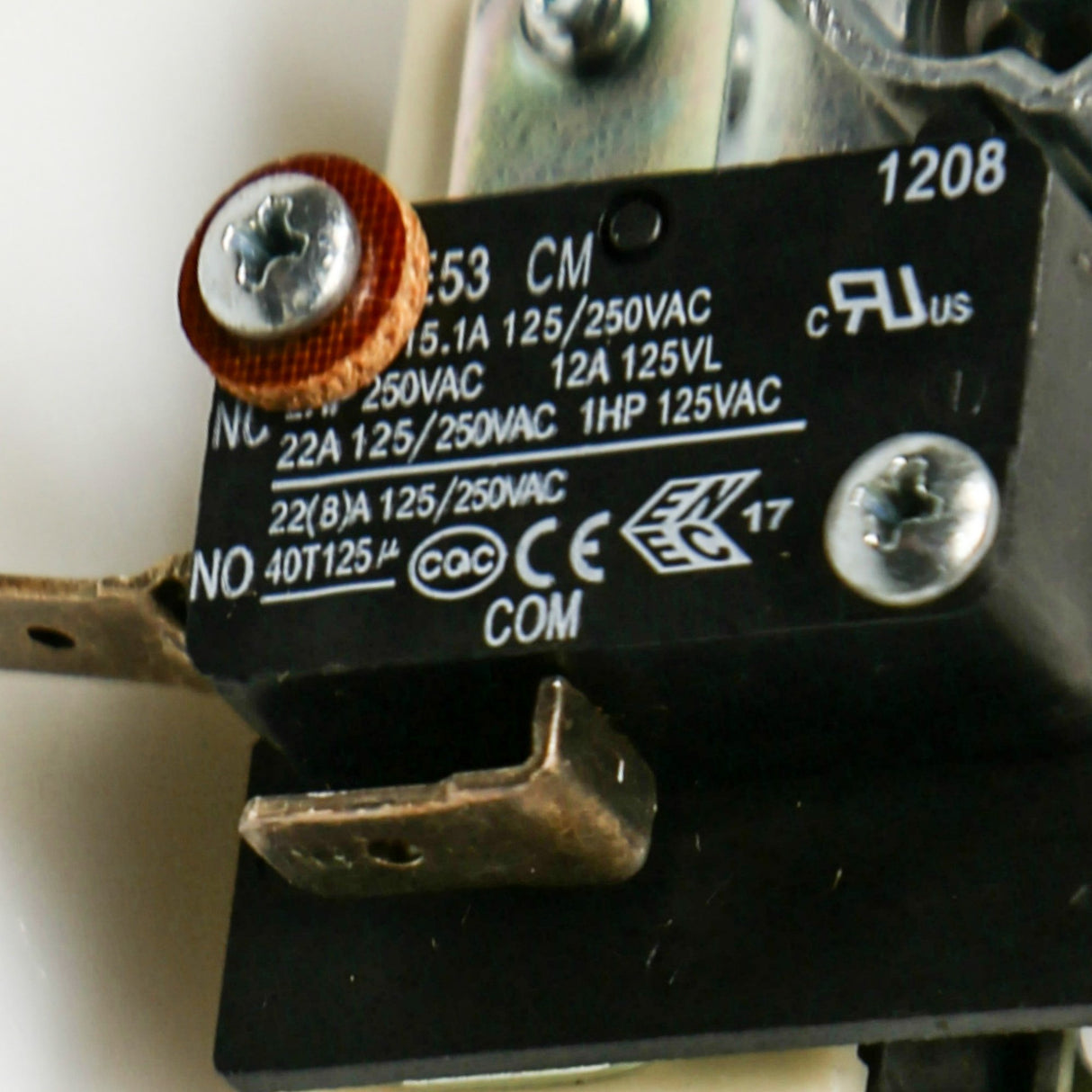GE WB20K10017 Genuine OEM Range Thermostat