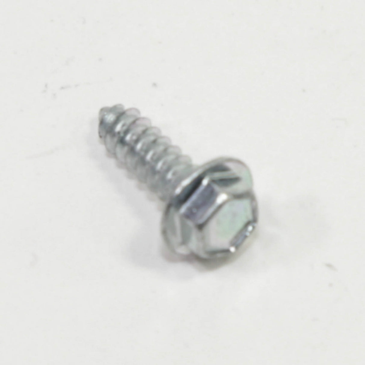 GE WR01X10623 Genuine OEM Scr 8-18 Ab Ihxw 9/16 S
