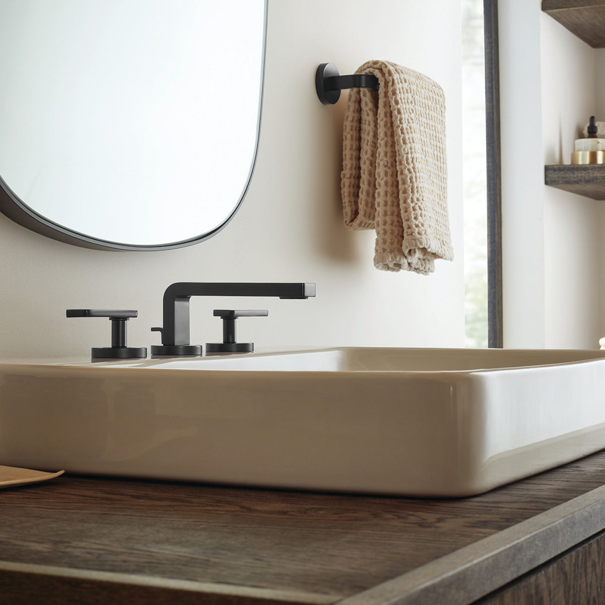 Vector SB-2721-MB Widespread Faucet