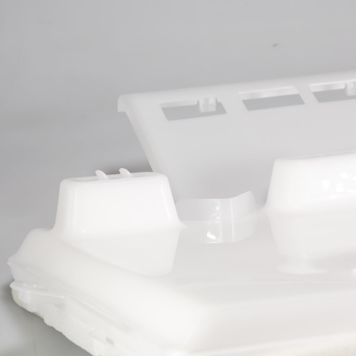Samsung DA97-08541A Genuine OEM Assembly Cover Evap Fre Cover Evap Module