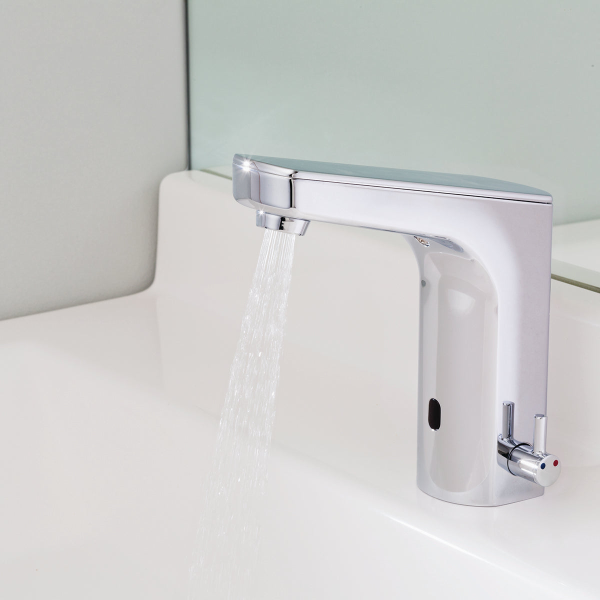 Sensorflo SF-8702 Battery Powered Sensor Faucet with Mixer