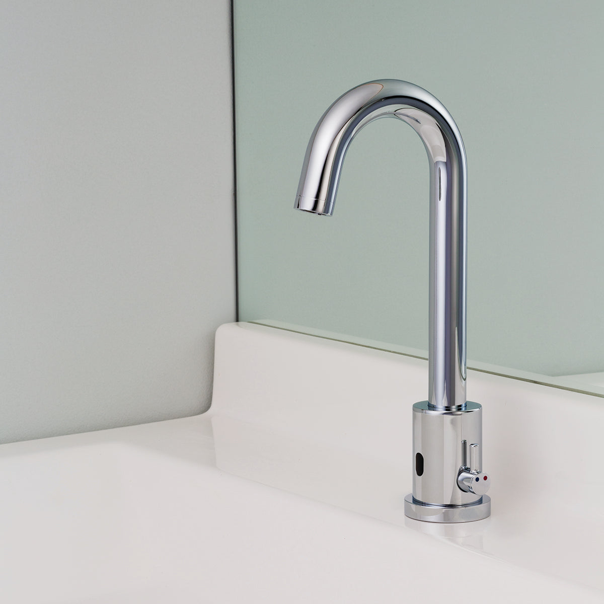 Sensorflo SF-9102 Gooseneck Battery Powered Sensor Faucet with Mixer